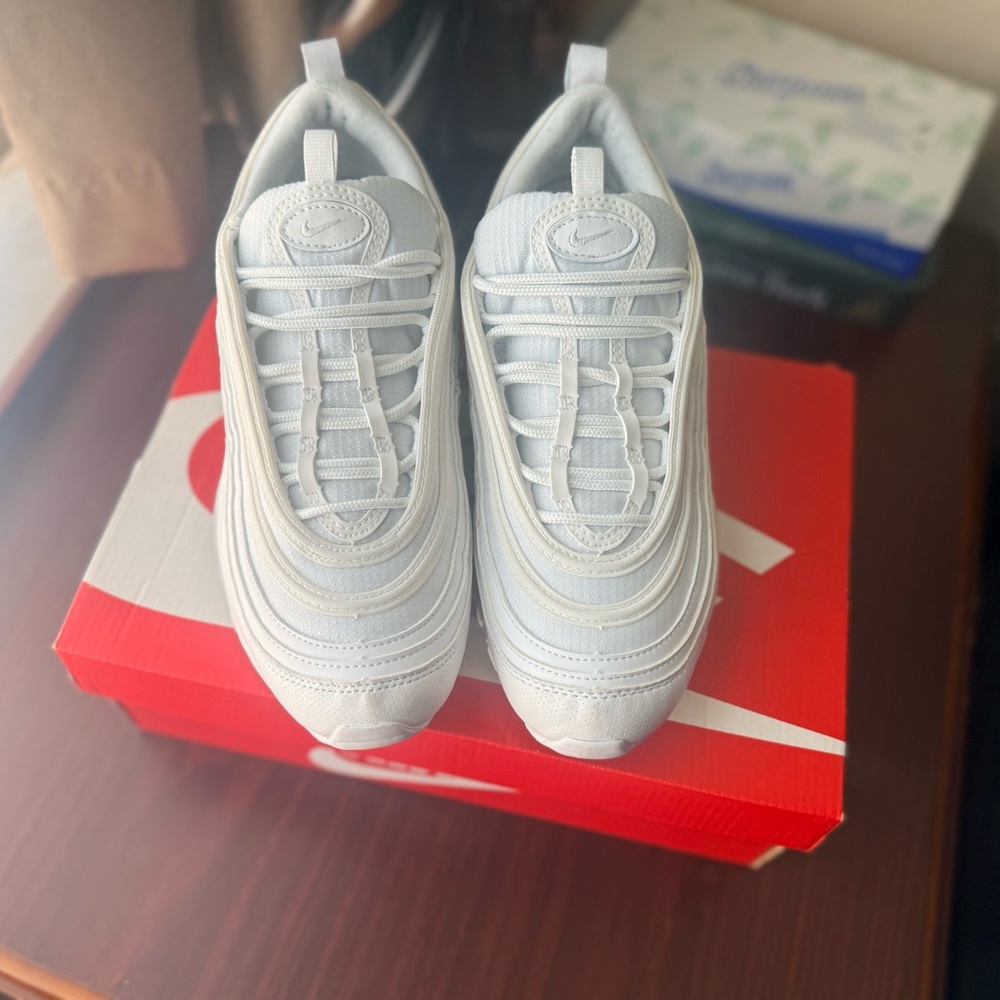 Nike Air Max 97 in White
